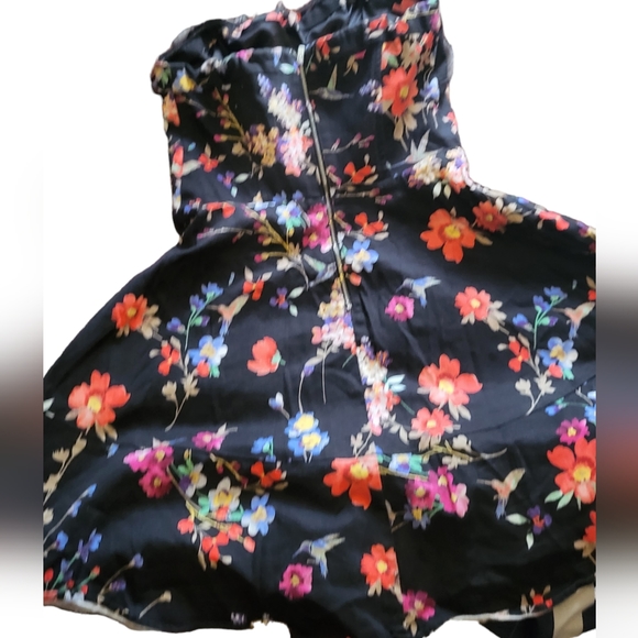 Floral Dress - Picture 2 of 3